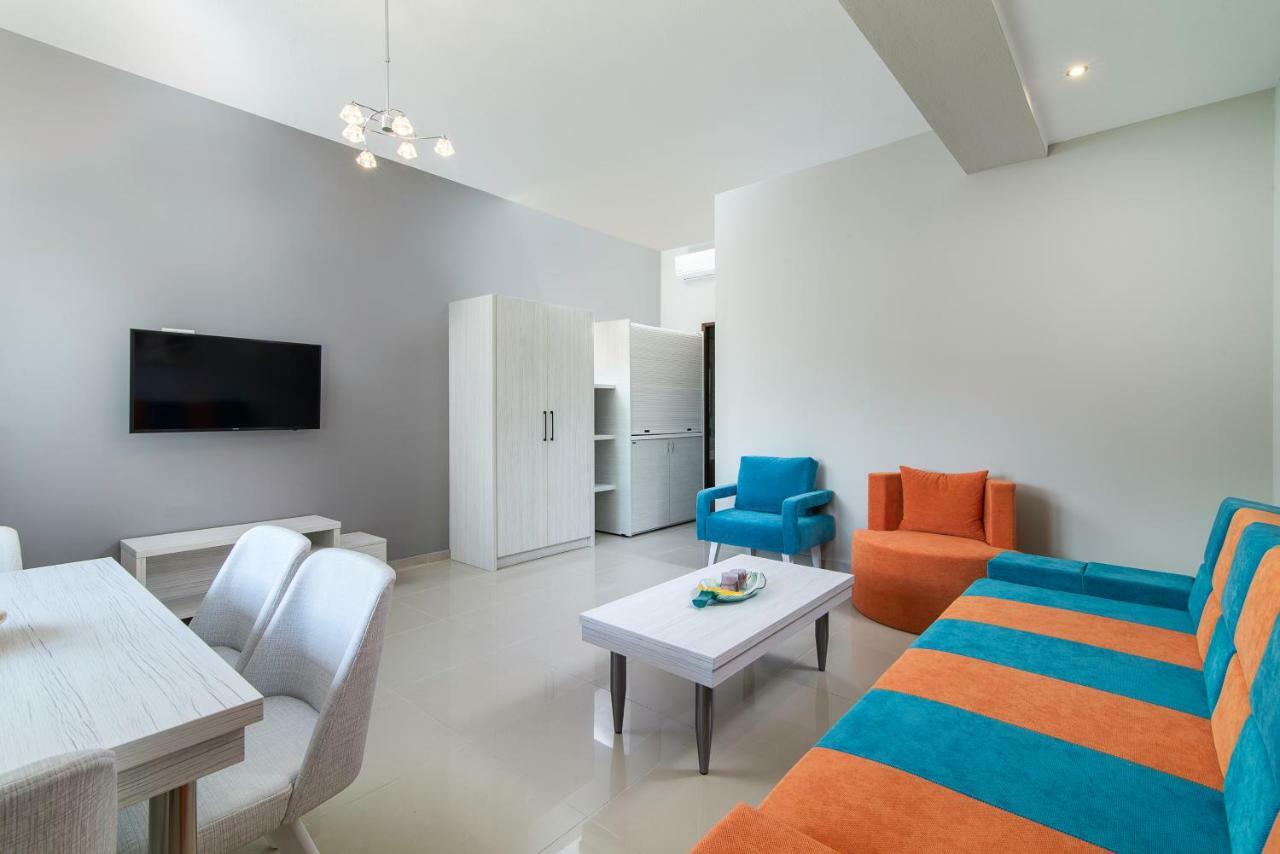 Luxury Apartments Marianna Neos Marmaras Eksteriør bilde